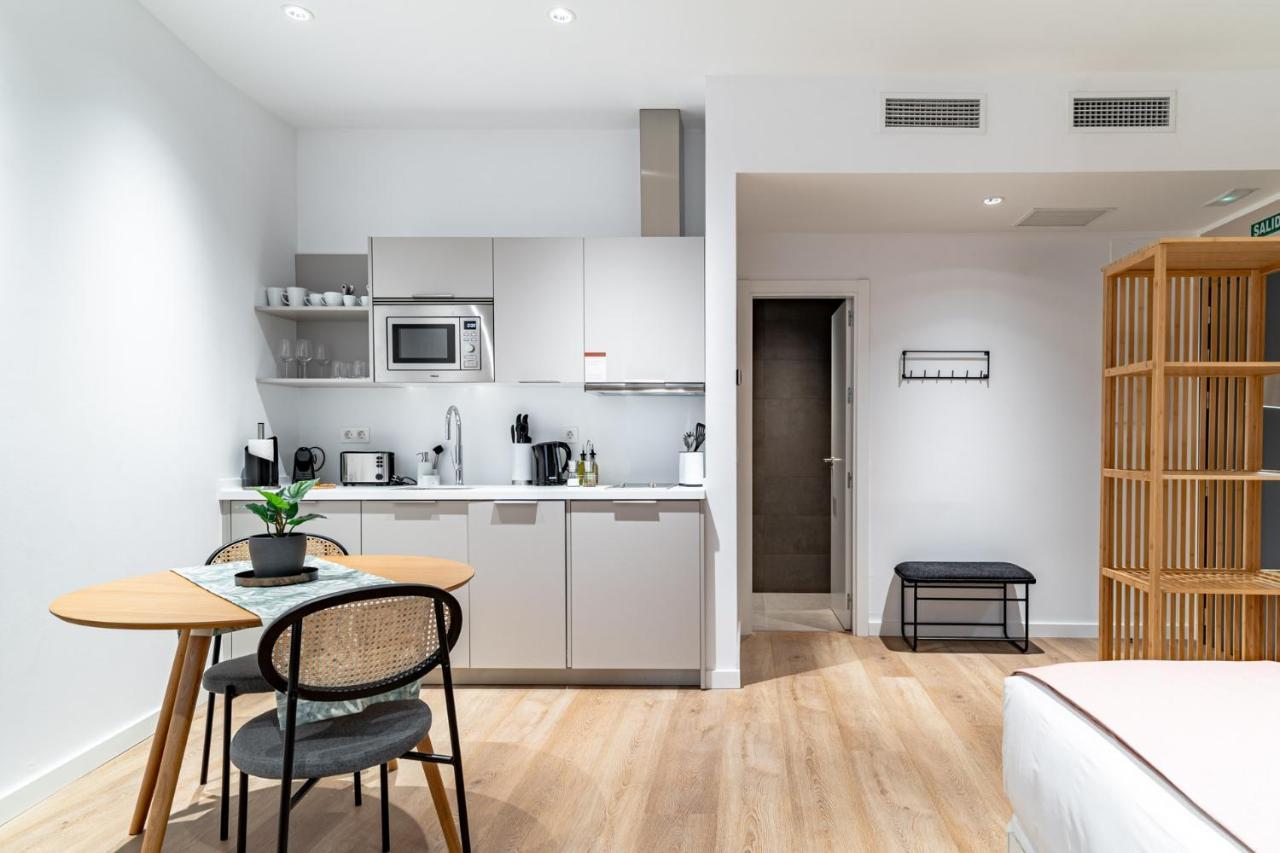 Limehome Sevilla Ronda De Capuchinos Exteriér fotografie